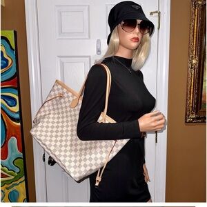 Authentic Barely Used Louis Vuitton Neverfull MM Damier Azur Beige Perfect Now!